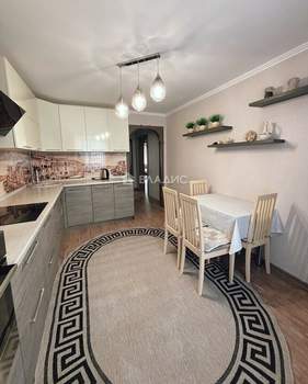 2-к квартира, на длительный срок, 70м2, 4/10 этаж