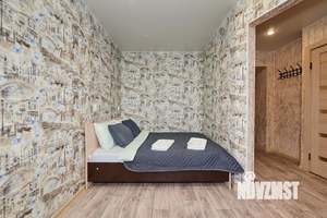 1-к квартира, посуточно, 35м2, 1/1 этаж