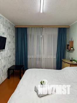 1-к квартира, посуточно, 36м2, 8/9 этаж