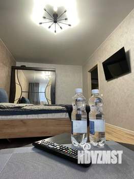 1-к квартира, посуточно, 39м2, 4/11 этаж