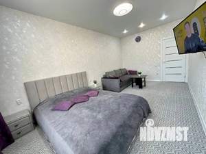 1-к квартира, посуточно, 50м2, 1/1 этаж