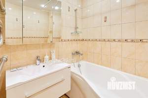 2-к квартира, посуточно, 50м2, 1/1 этаж