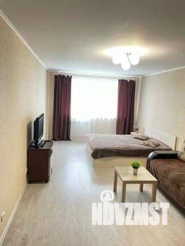 1-к квартира, посуточно, 45м2, 1/1 этаж