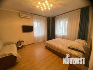 1-к квартира, посуточно, 45м2, 8/9 этаж