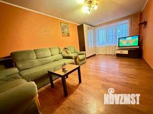 2-к квартира, посуточно, 50м2, 1/1 этаж