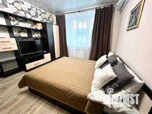 1-к квартира, посуточно, 45м2, 1/10 этаж