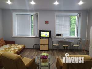 1-к квартира, посуточно, 37м2, 2/4 этаж