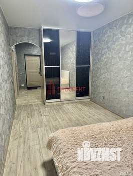 1-к квартира, вторичка, 40м2, 2/18 этаж