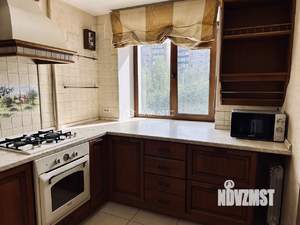 4-к квартира, вторичка, 74м2, 3/9 этаж