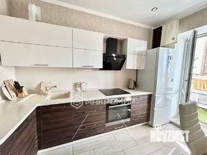 2-к квартира, вторичка, 64м2, 13/16 этаж