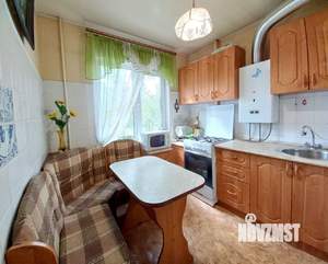 2-к квартира, вторичка, 47м2, 3/5 этаж