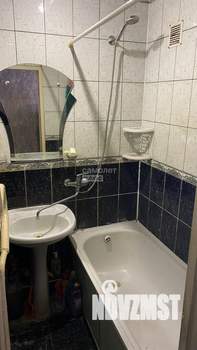 3-к квартира, вторичка, 58м2, 2/5 этаж