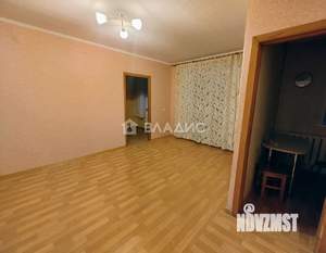 2-к квартира, вторичка, 40м2, 1/5 этаж