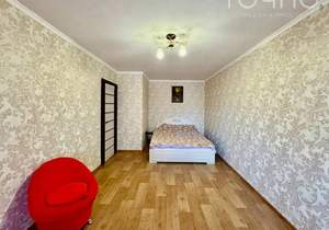 1-к квартира, вторичка, 42м2, 1/10 этаж