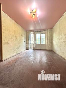 2-к квартира, вторичка, 45м2, 3/5 этаж