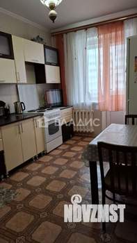 2-к квартира, вторичка, 61м2, 2/10 этаж