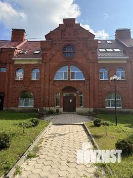 3-к квартира, вторичка, 124м2, 1/4 этаж