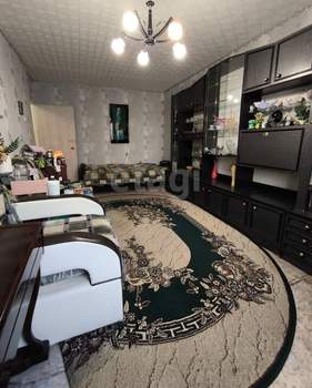 2-к квартира, вторичка, 44м2, 1/5 этаж