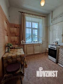 2-к квартира, вторичка, 64м2, 1/5 этаж