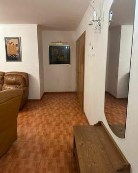 3-к квартира, вторичка, 71м2, 7/9 этаж