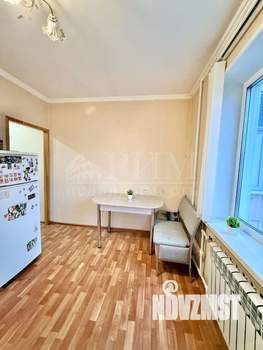 1-к квартира, вторичка, 38м2, 1/10 этаж