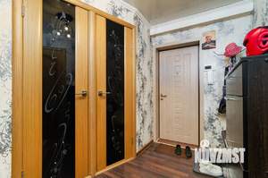 4-к квартира, вторичка, 59м2, 3/5 этаж