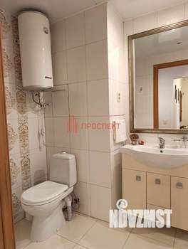 2-к квартира, вторичка, 57м2, 1/10 этаж