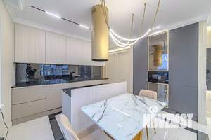 3-к квартира, вторичка, 82м2, 14/17 этаж