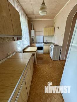 2-к квартира, вторичка, 38м2, 3/3 этаж