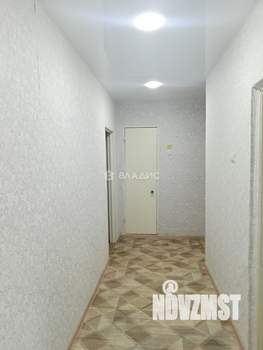 3-к квартира, вторичка, 65м2, 1/10 этаж