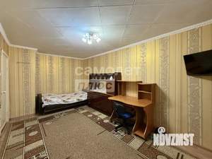 3-к квартира, вторичка, 63м2, 1/5 этаж