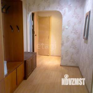 2-к квартира, вторичка, 52м2, 1/9 этаж