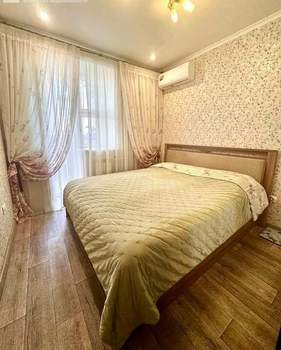 3-к квартира, вторичка, 90м2, 8/14 этаж