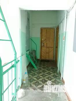 3-к квартира, вторичка, 56м2, 9/9 этаж