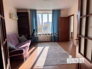 3-к квартира, вторичка, 57м2, 5/5 этаж
