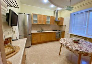 3-к квартира, вторичка, 82м2, 1/9 этаж