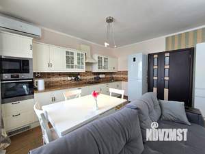 2-к квартира, вторичка, 62м2, 6/10 этаж