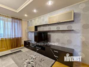 3-к квартира, вторичка, 99м2, 2/5 этаж