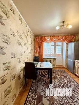 2-к квартира, вторичка, 60м2, 3/10 этаж