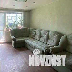 2-к квартира, вторичка, 53м2, 1/9 этаж