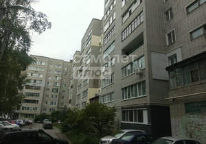 4-к квартира, вторичка, 74м2, 1/9 этаж