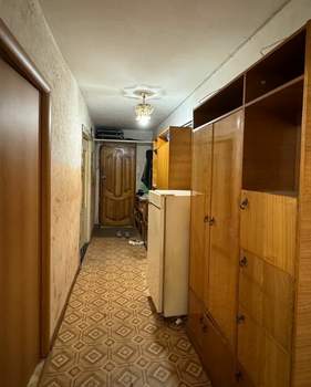 3-к квартира, вторичка, 68м2, 1/9 этаж