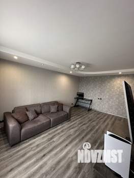 2-к квартира, вторичка, 56м2, 7/10 этаж
