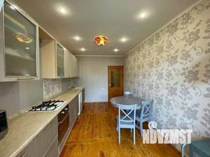 3-к квартира, вторичка, 102м2, 2/3 этаж