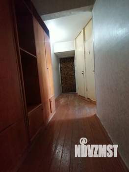 3-к квартира, вторичка, 56м2, 9/9 этаж