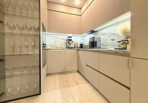 2-к квартира, вторичка, 40м2, 40/16 этаж