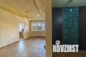 2-к квартира, вторичка, 44м2, 1/4 этаж