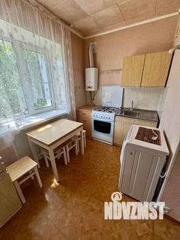 2-к квартира, вторичка, 39м2, 3/3 этаж