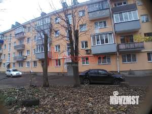 2-к квартира, вторичка, 42м2, 1/4 этаж