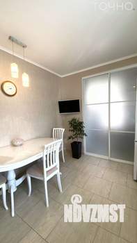 2-к квартира, вторичка, 67м2, 1/13 этаж
